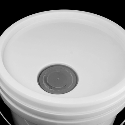 ISO9001 Certification 20 Ltr Lubricant Bucket With Spout Lid
