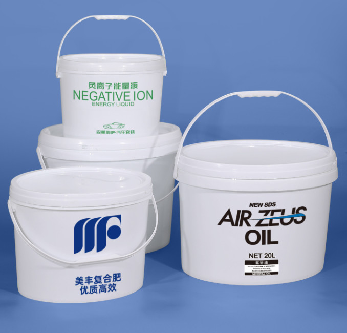 얼음 저항성 플라스틱 페인트 버킷 1.2KG 모든 표면 및 재료에 대한 둥근